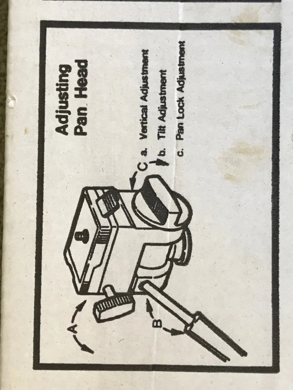 VTG SLIK Insta-Lok Model 613-060 Camera Tripod, 3 Section Legs, Light,NEVER USED